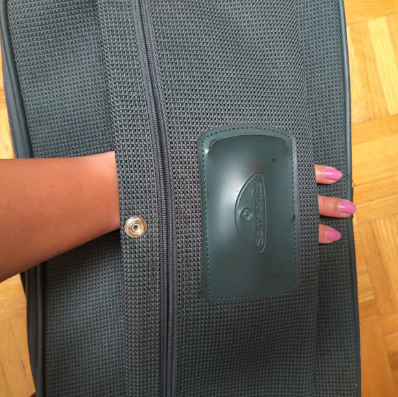 Retro Samsonite Carry On - Picture 4 of 4